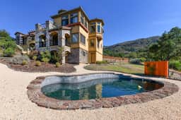 Luxury Napa Estate w/ Views | Pool