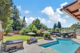 Luxury 5BR Home | Pool Hot Tub | Near Dwntwn Napa